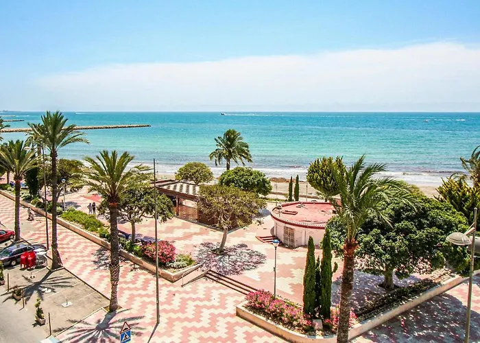 Awesome Apartment In Santa Pola With Kitchen