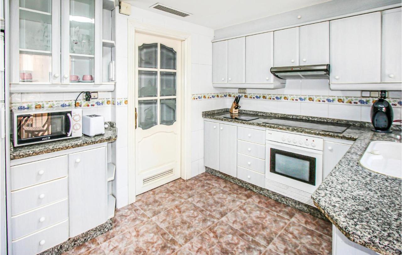 Awesome In With Kitchen Apartment *